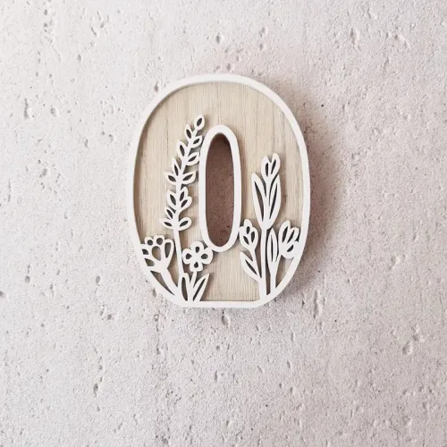 1pc Floral Carved Wooden Letter, Rustic Wood Alphabet Wall Decor - O